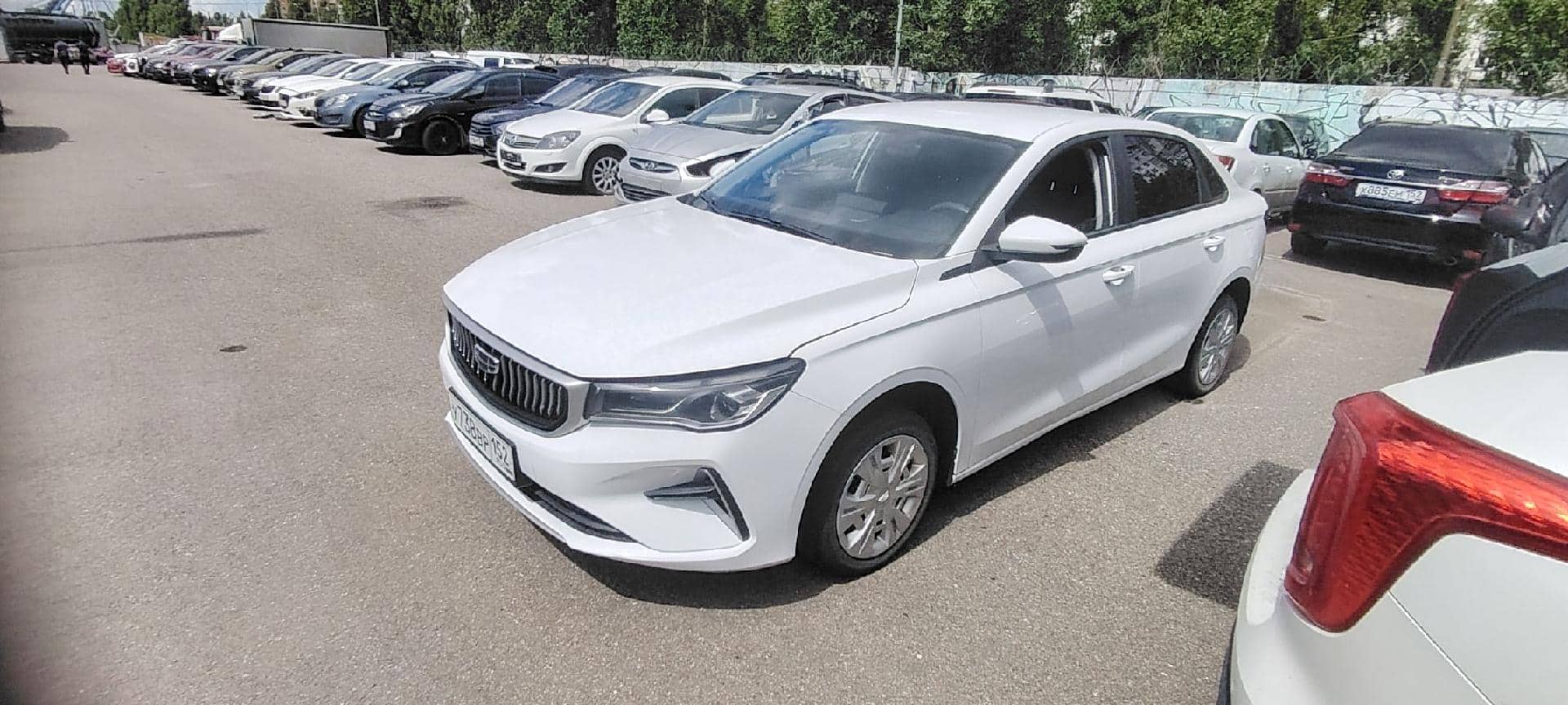 Geely Emgrand,  119 602 км, 2023 года в лизинг