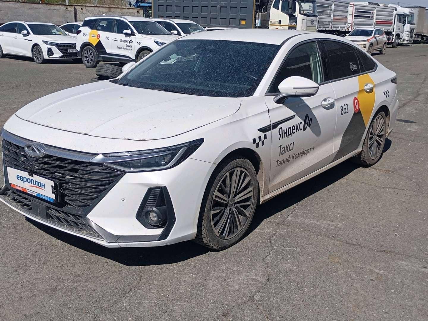 Chery Arrizo 8