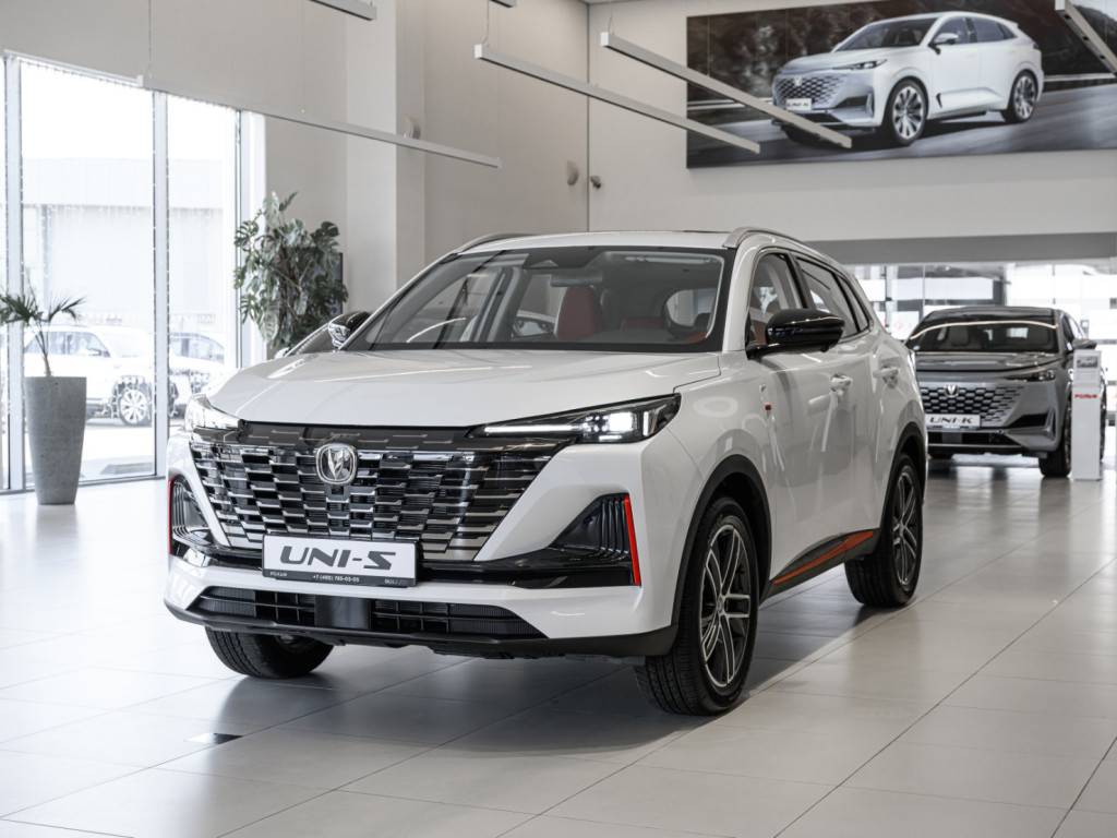 Changan Uni-S Tech 1.5T 7AT