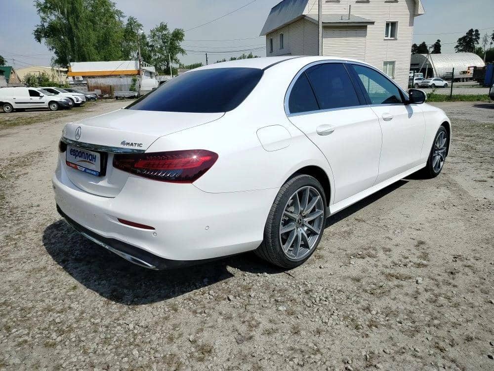 Mercedes-Benz E седан,  84 208 км, 2022 года в лизинг