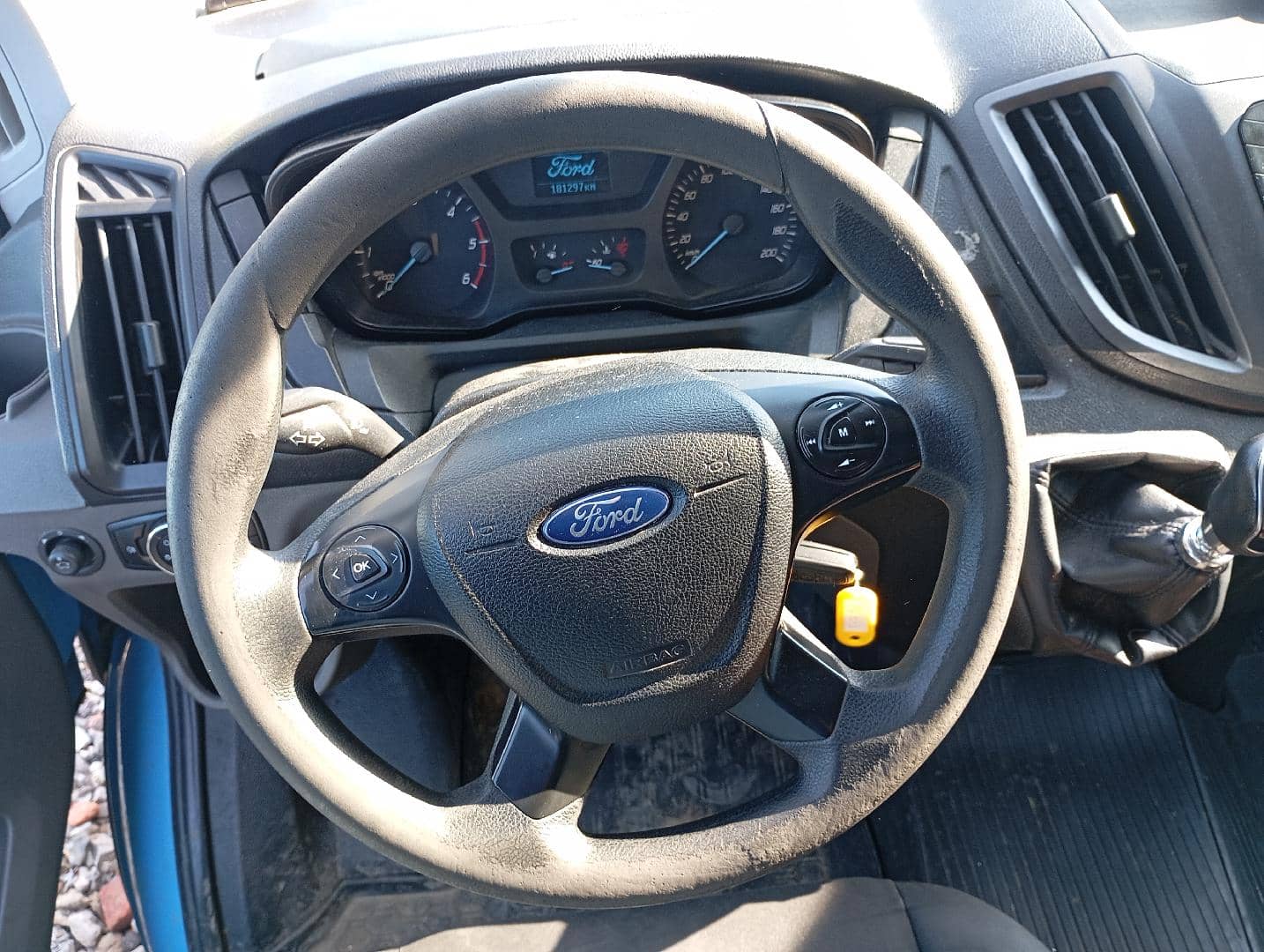Ford Transit,  181 297 км, 2021 года в лизинг