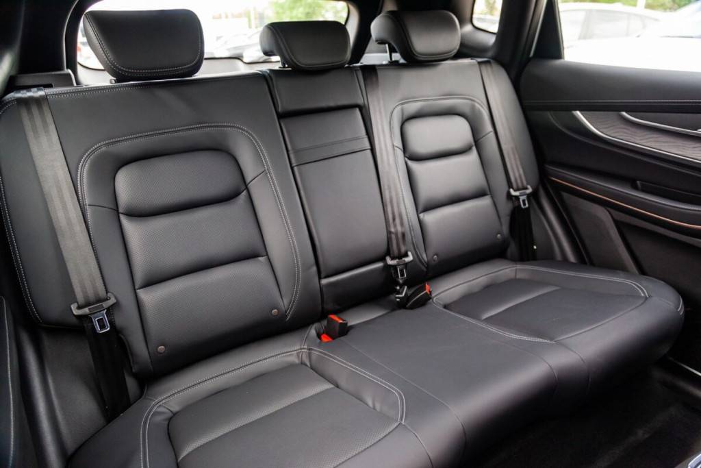 EXEED LX Business 1.5T CVT 2WD