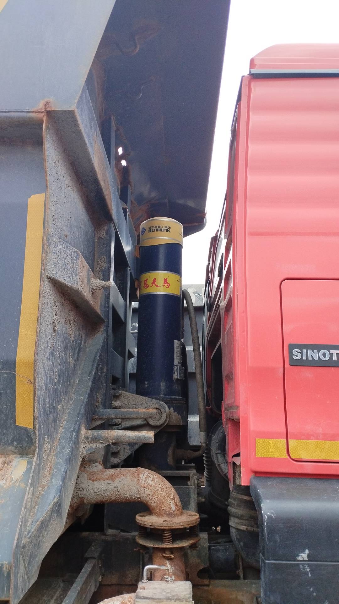 HOWO ZZ3257V384GE1 6x4,  274 739 км, 2022 года в лизинг