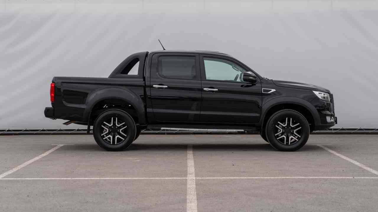 Sollers ST8 LUXE 2.4T 204hp 6MT AWD