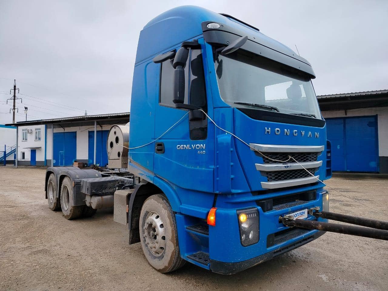 HONGYAN CQ4187HD12381T LNG,  82 010 км, 2023 года в лизинг