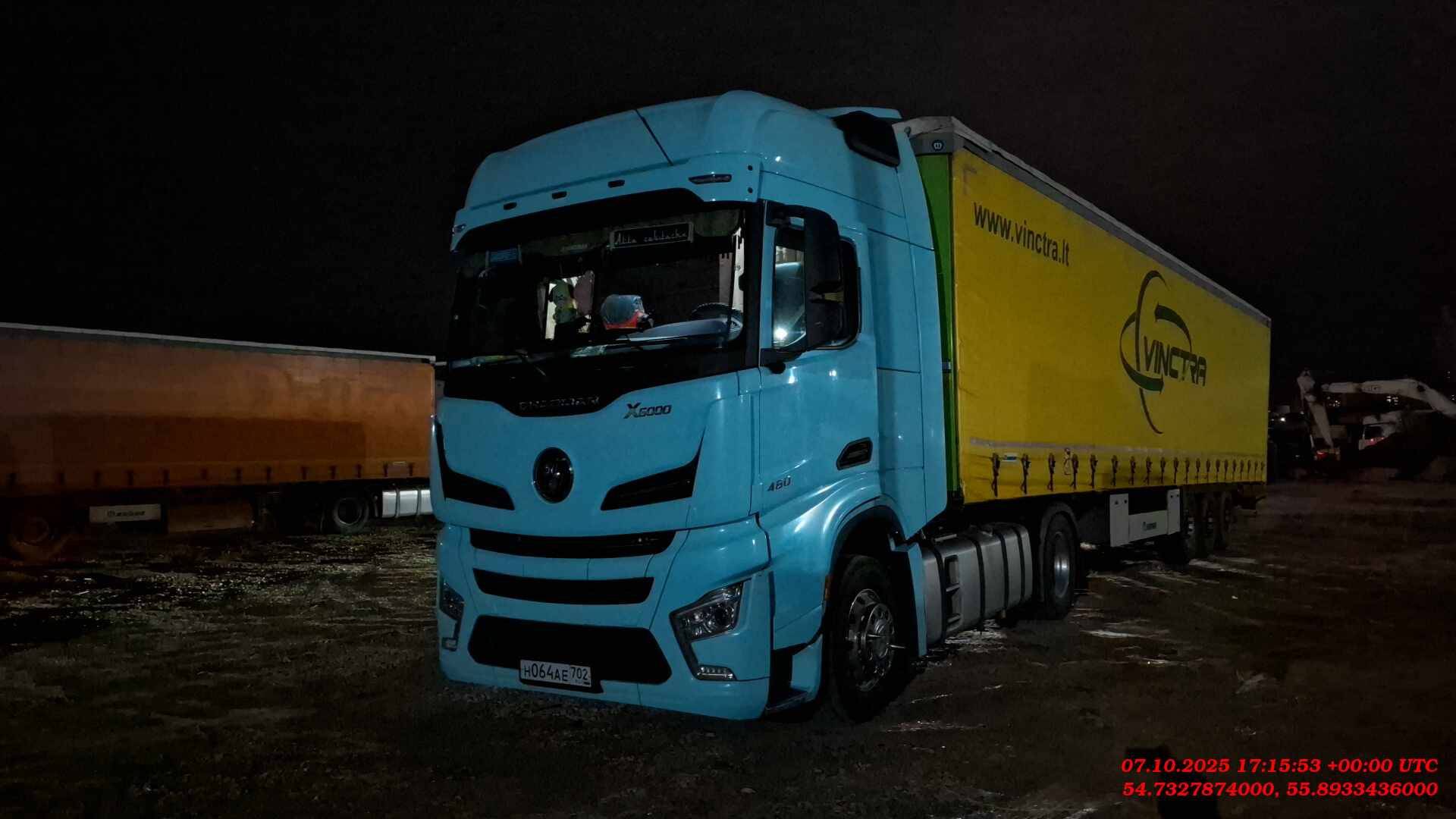 Shacman SX4188YY381,  243 592 км, 2023 года в лизинг