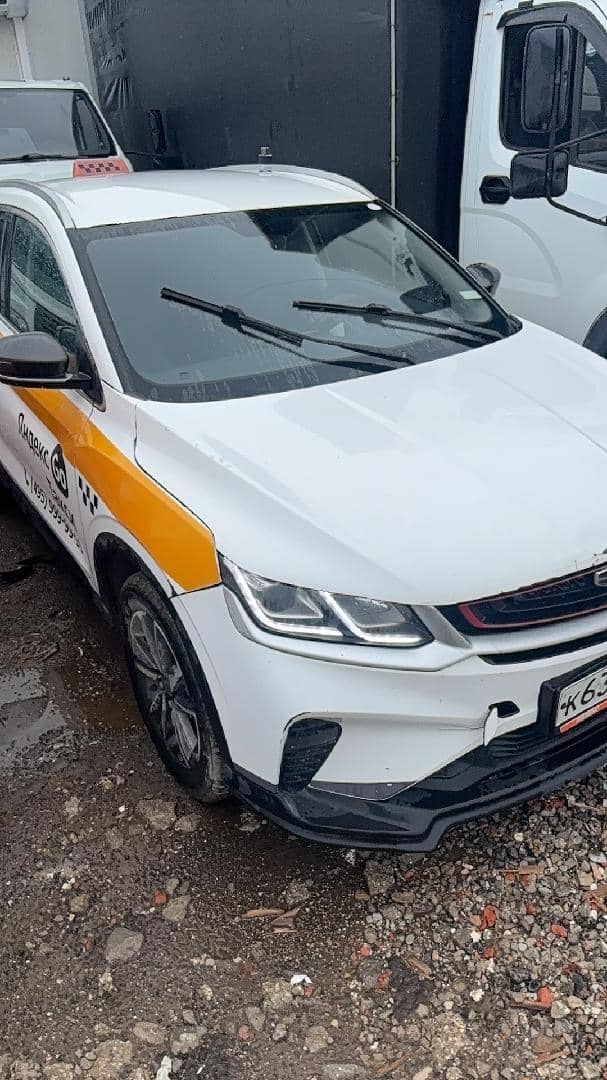 Geely Coolray,  317 752 км, 2023 года в лизинг