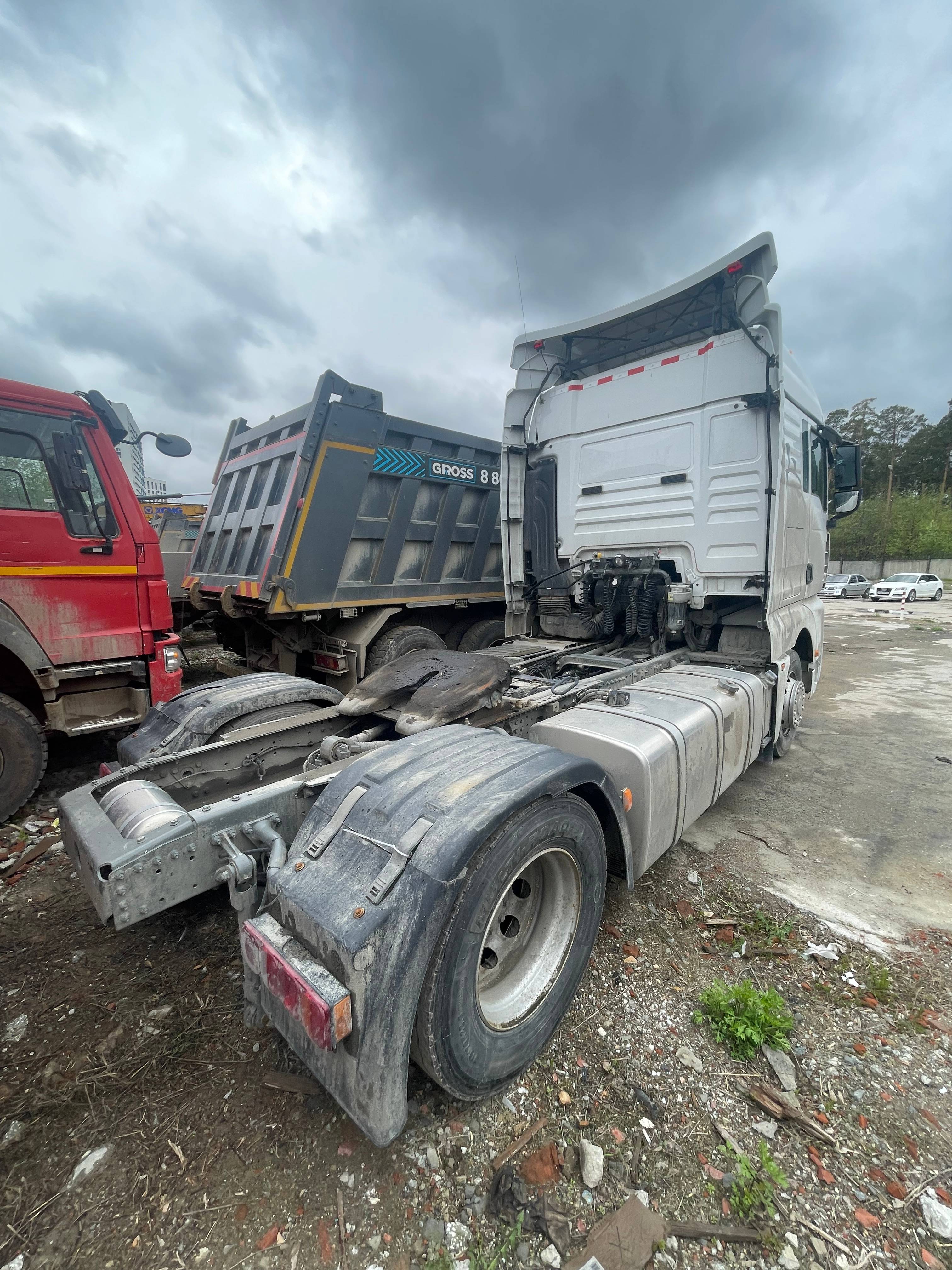 Sitrak C7H 4x2 ZZ4186V361HE Лот 000002254