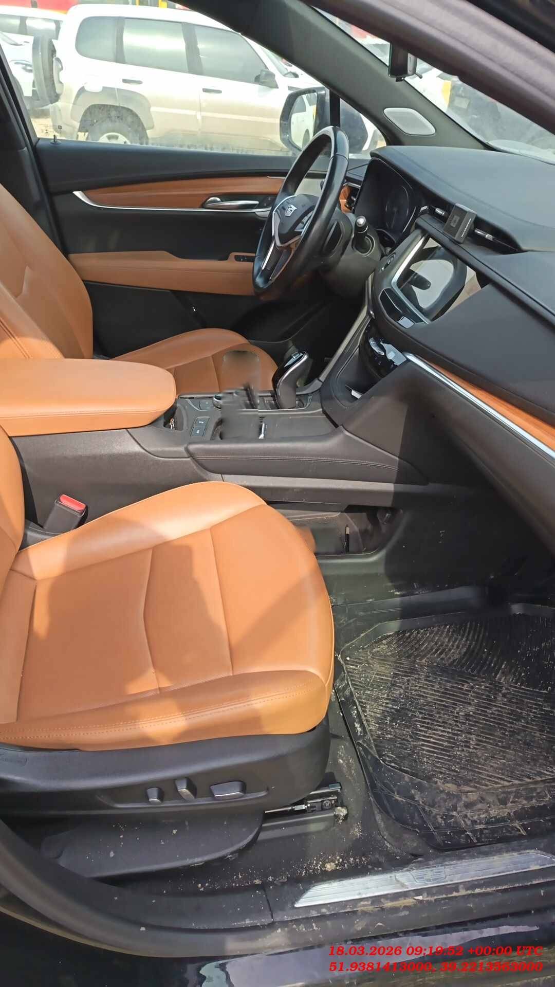 Cadillac XT5,  80 002 км, 2022 года