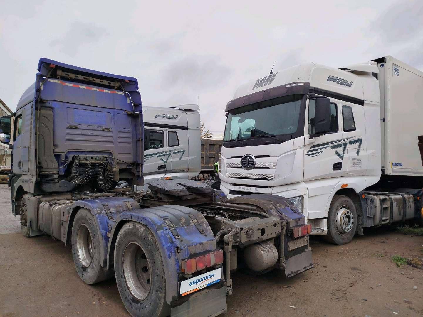 Sitrak С7Н 6×4 ZZ4256V364HE,  487 563 км, 2023 года в лизинг