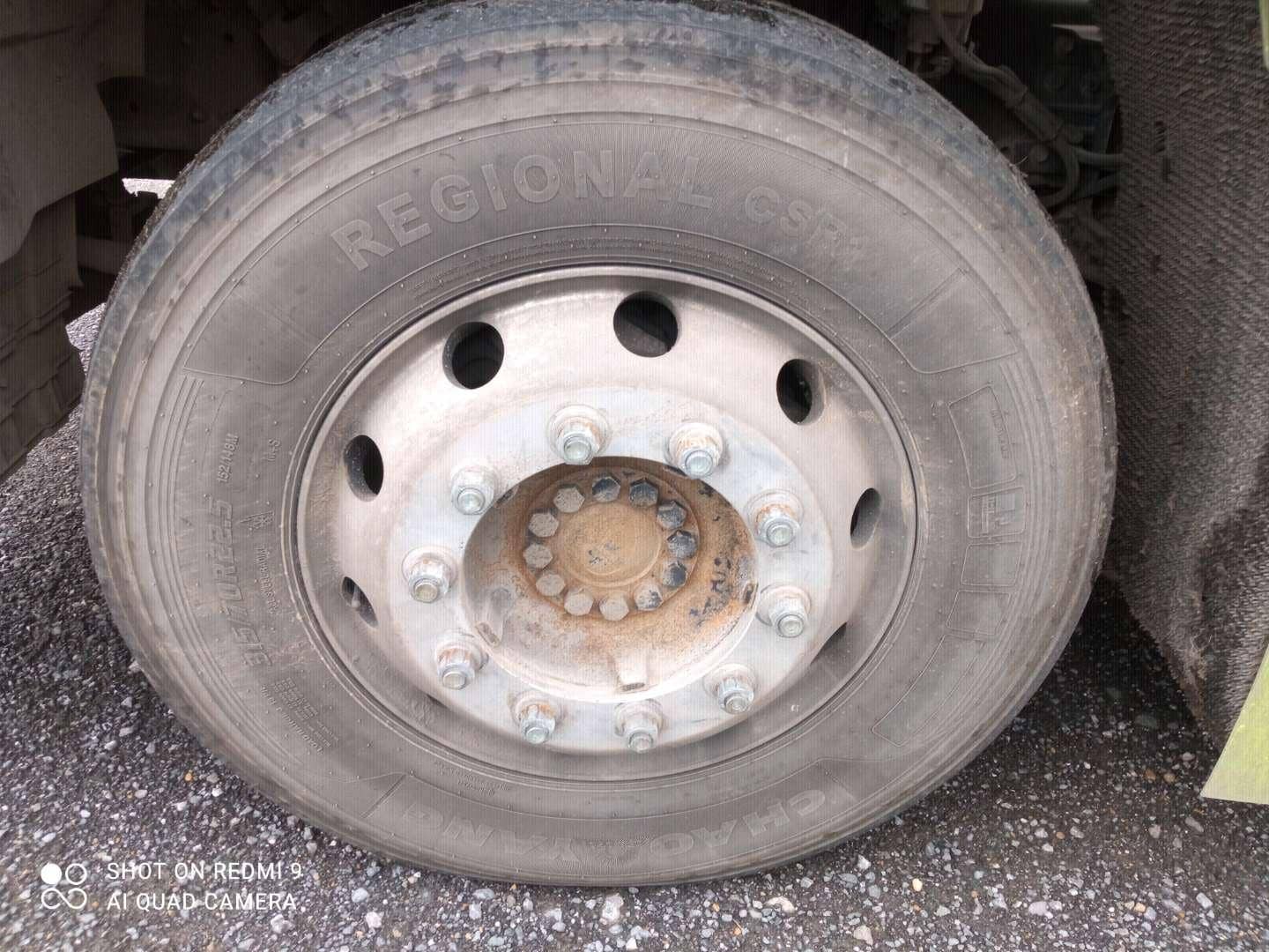 Shacman SX4188YY381,  281 967 км, 2023 года в лизинг