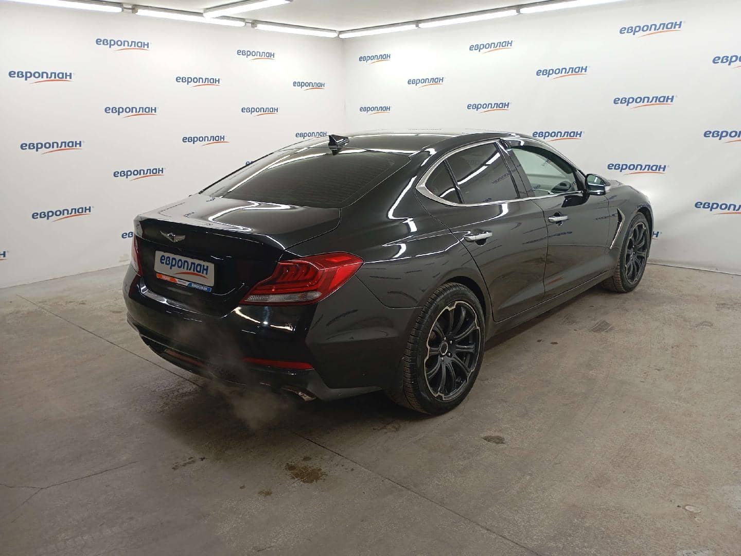 Genesis G70,  196 831 км, 2018 года в лизинг