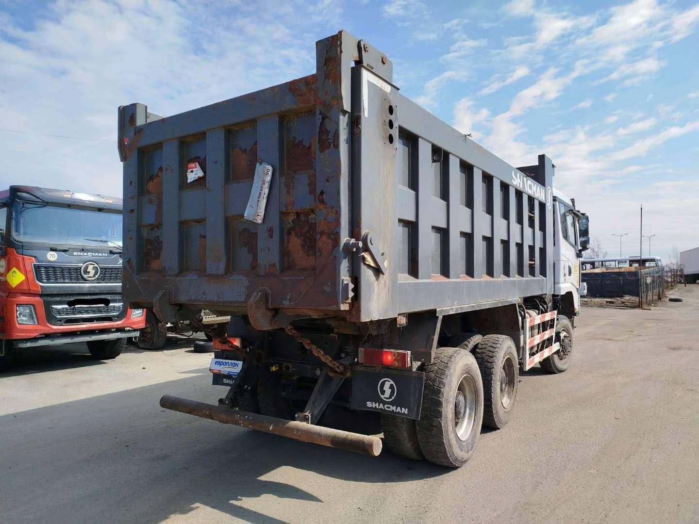 Shacman SX32586T385,  28 263 км, 2022 года в лизинг