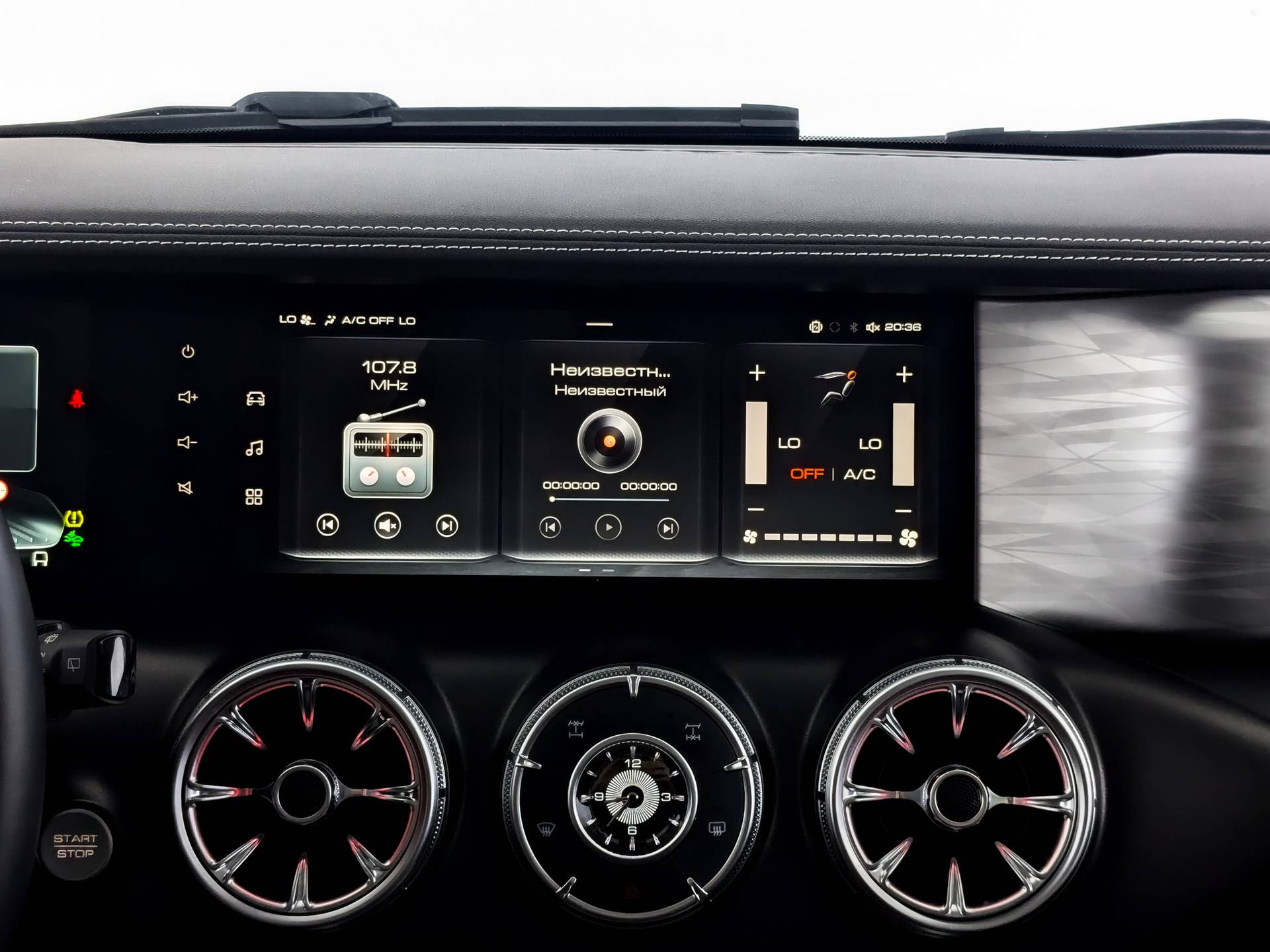 Tank 300 City Premium 2.0 8AT 4WD