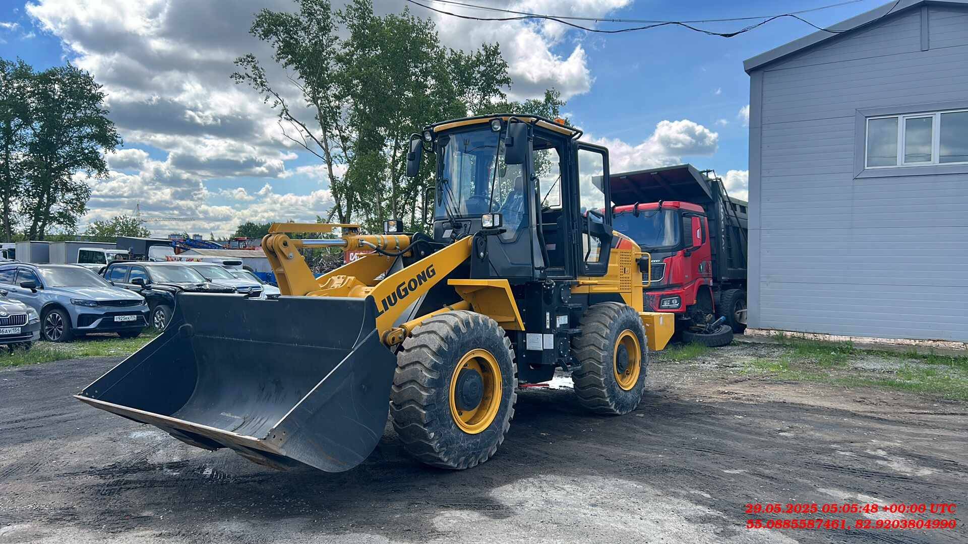 LiuGong CLG835N