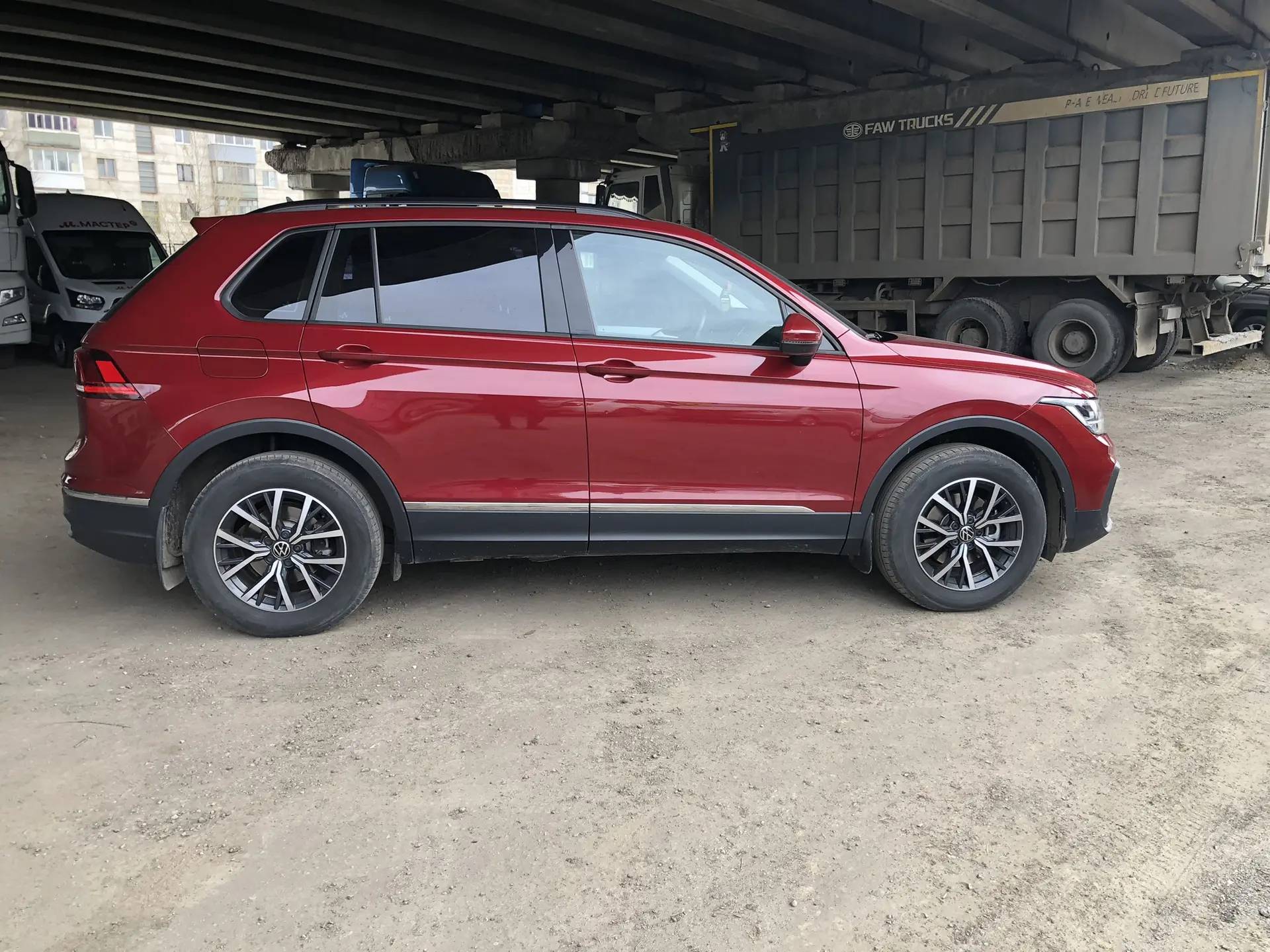Volkswagen Tiguan,  52 606 км, 2022 года в лизинг
