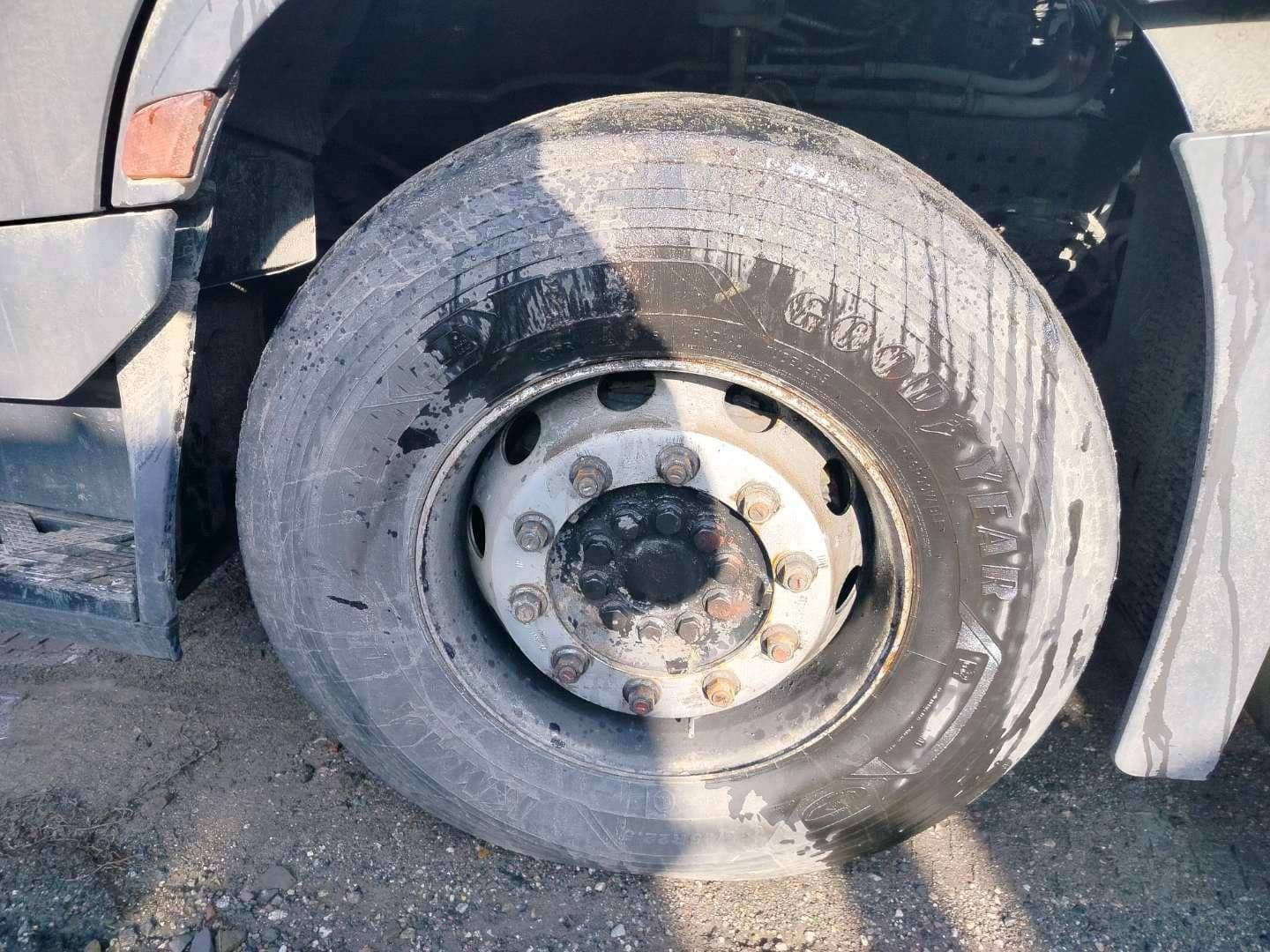 Mercedes-Benz Actros 1848 LS,  340 068 км, 2023 года в лизинг