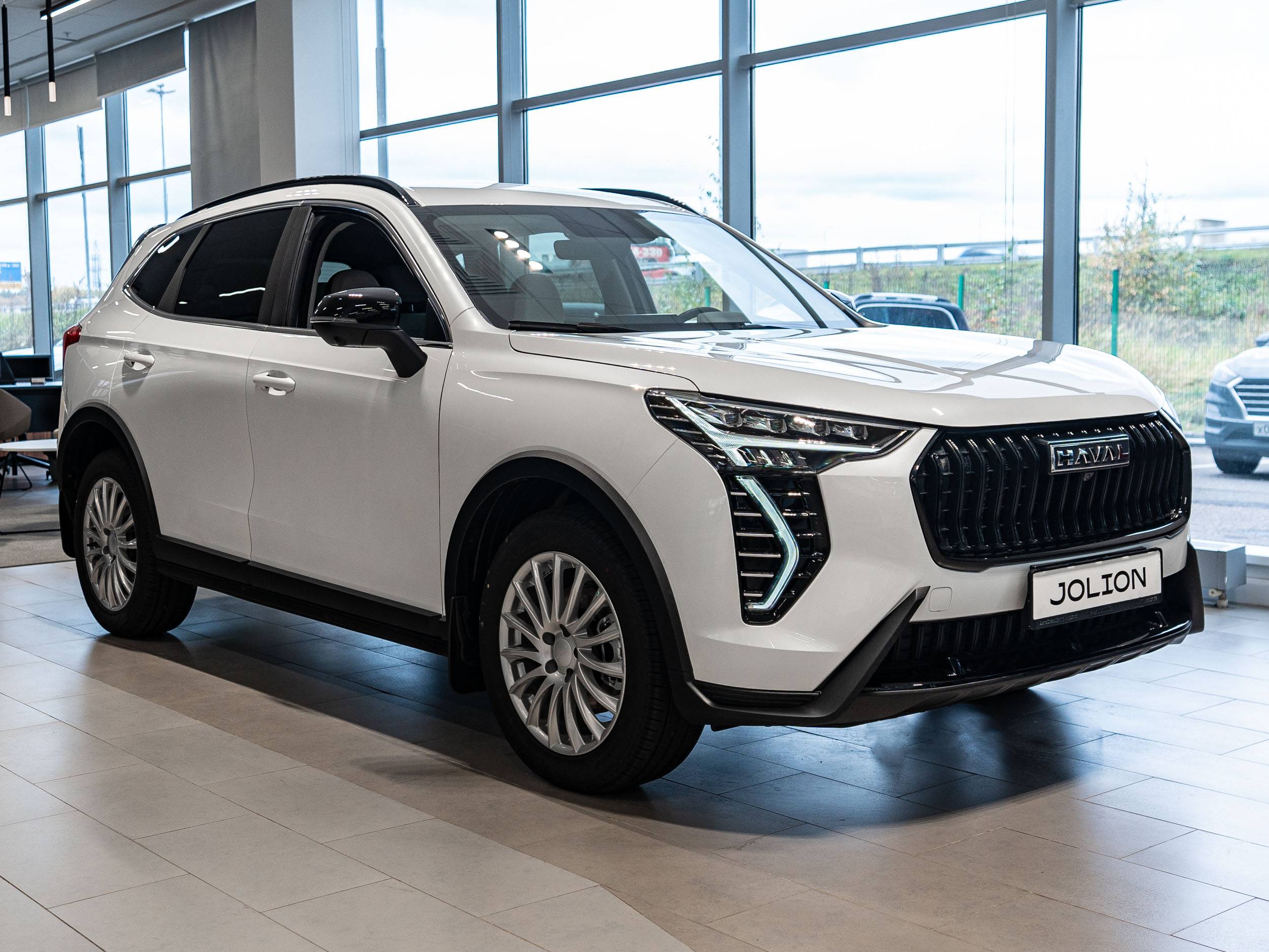 Haval Jolion Tech plus 1.5 7DCT 4WD