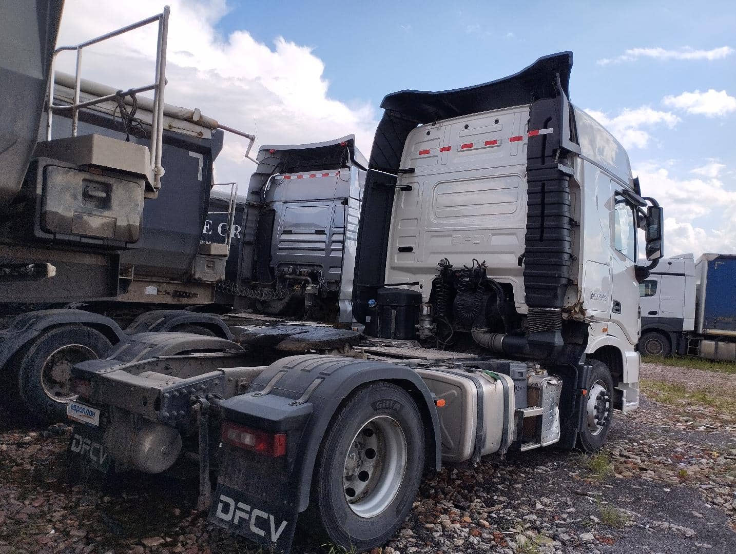 DongFeng DFH4186 (KX),  257 547 км, 2023 года в лизинг