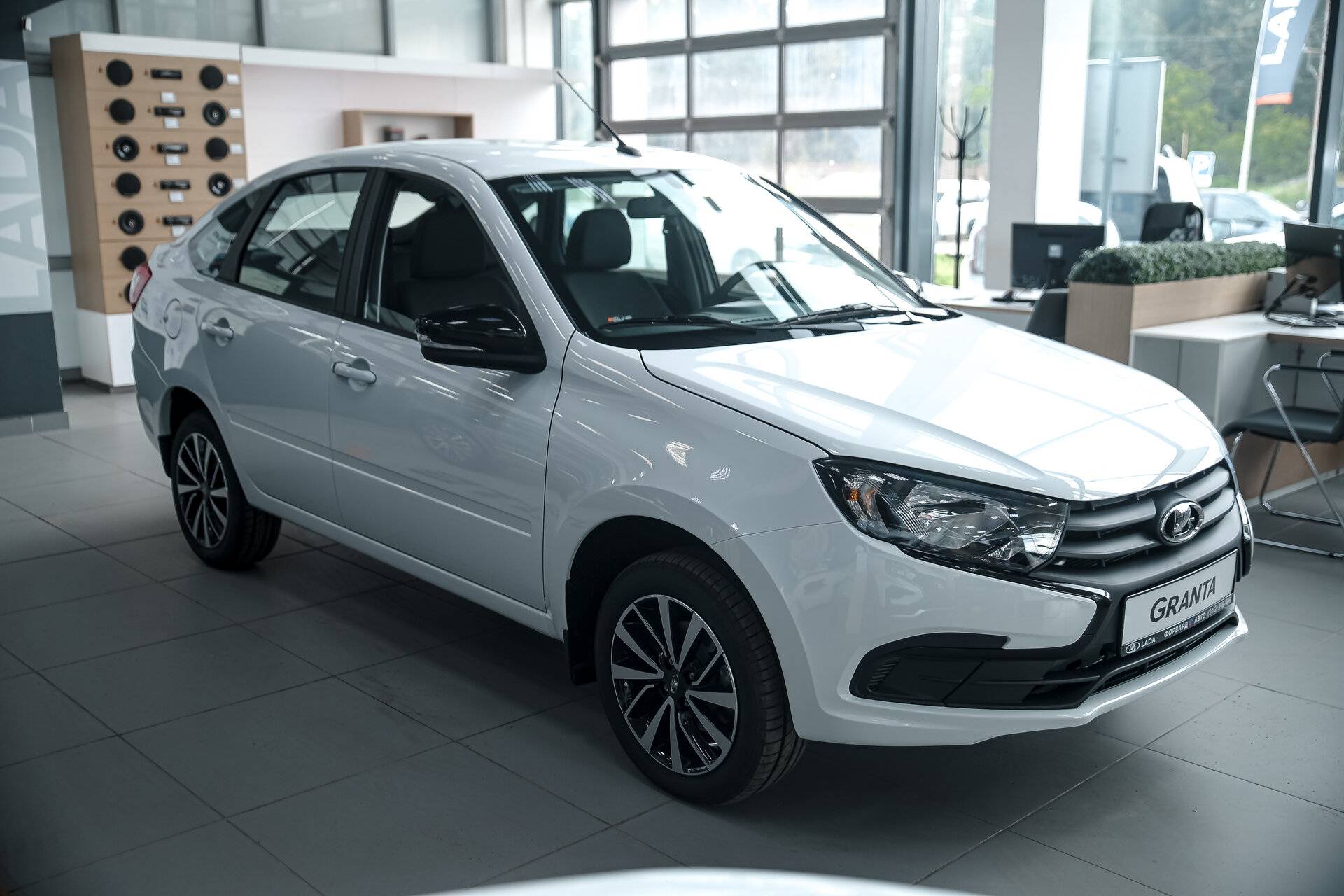 Lada Granta седан #CLUB 24 1.6 106hp 5MT