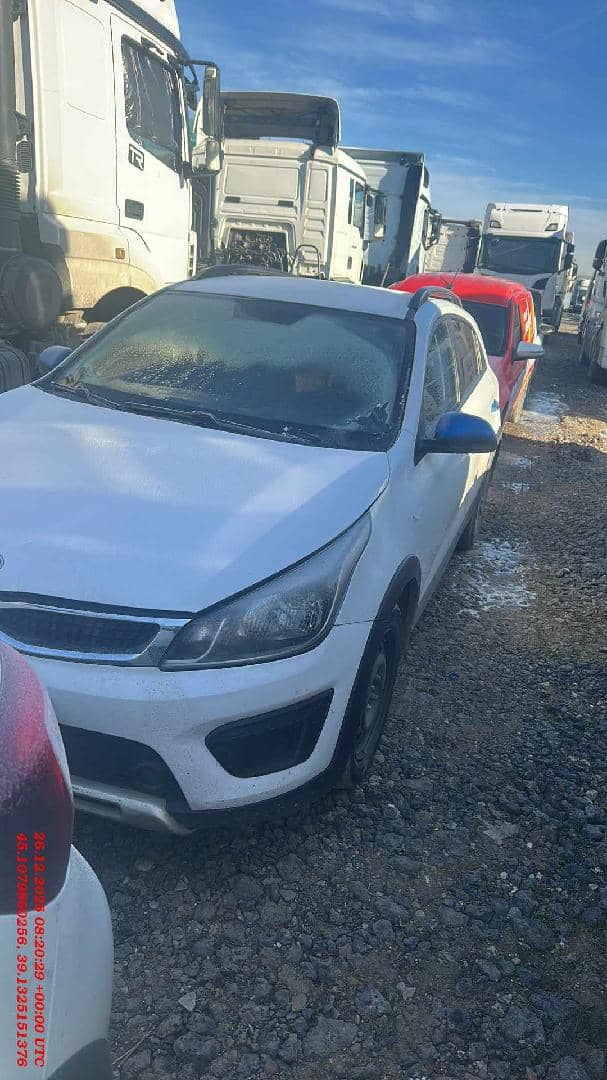 KIA Rio X-Line,  170 737 км, 2019 года в лизинг
