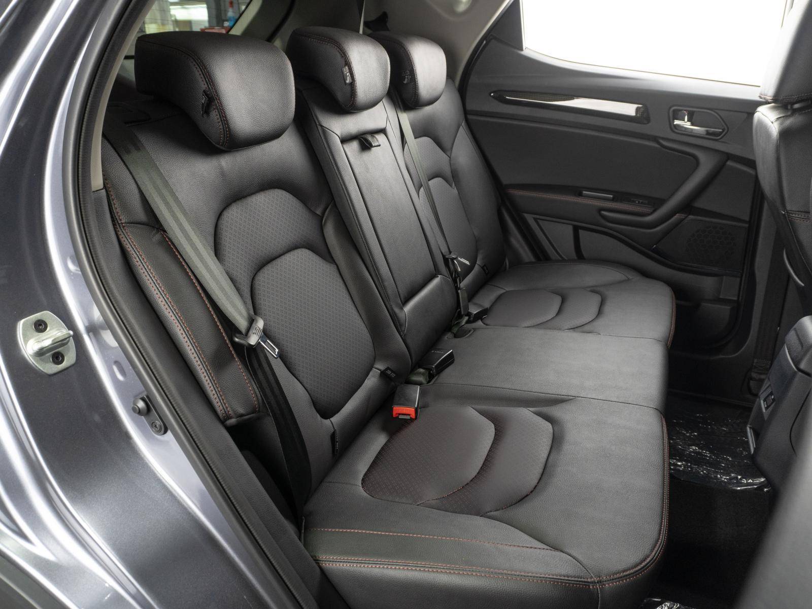 JAC JS3 Luxury 1.6 MT