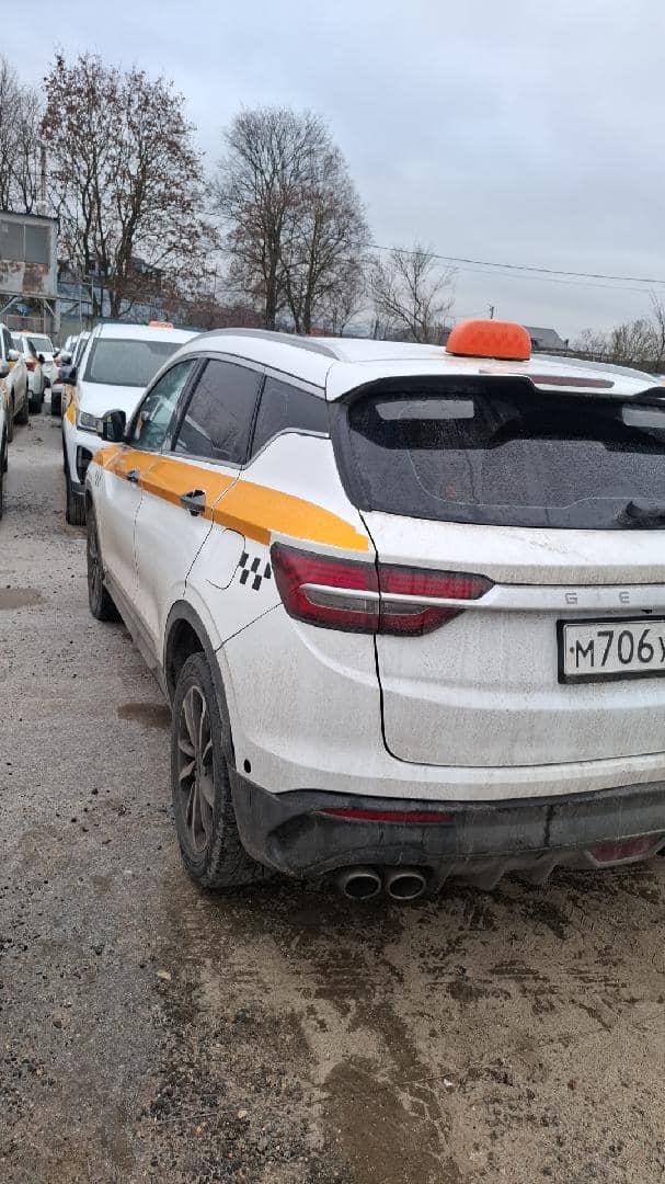 Geely Coolray,  233 355 км, 2023 года в лизинг