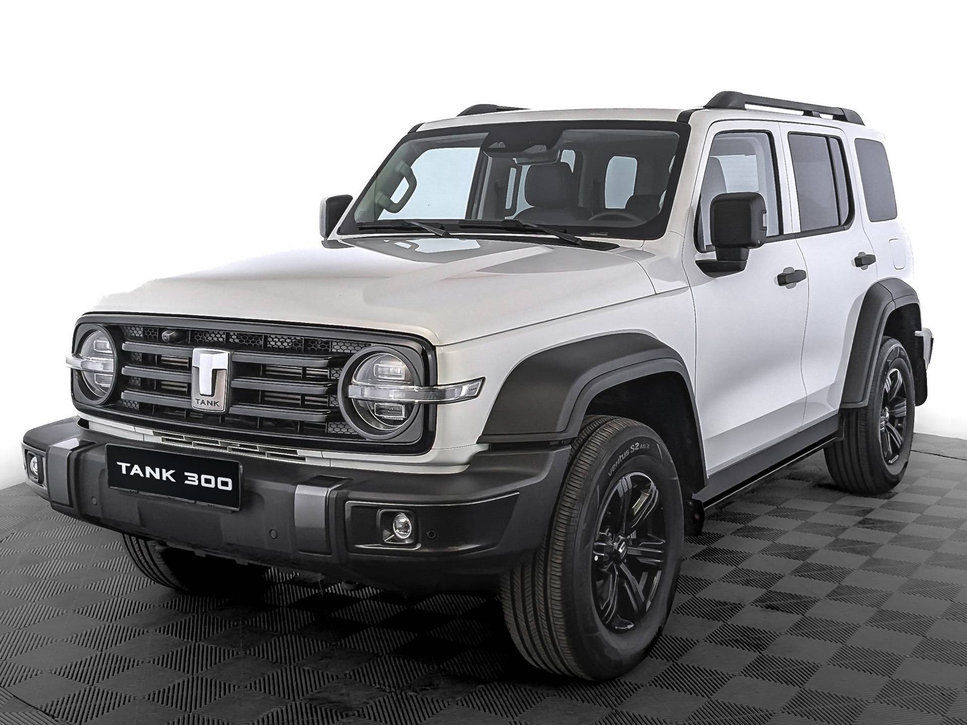 Tank 300 City Premium 2.0 8AT 4WD