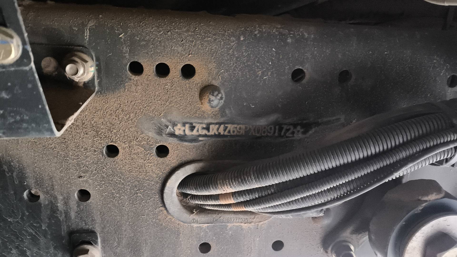 Shacman SX331863366,  118 250 км, 2023 года в лизинг