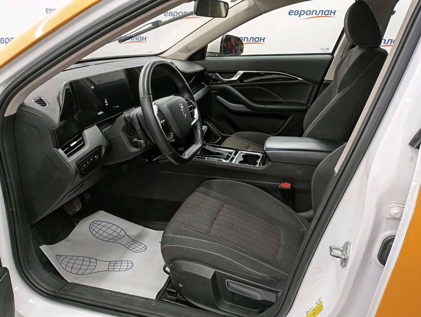 FAW Bestune B70,  164 304 км, 2023 года в лизинг