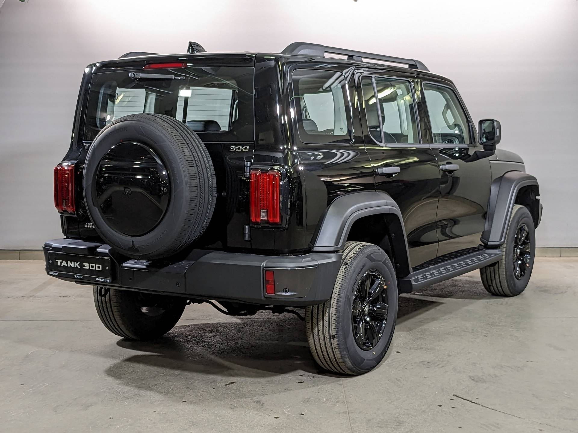 Tank 300 Adventure 2.0 8AT 4WD