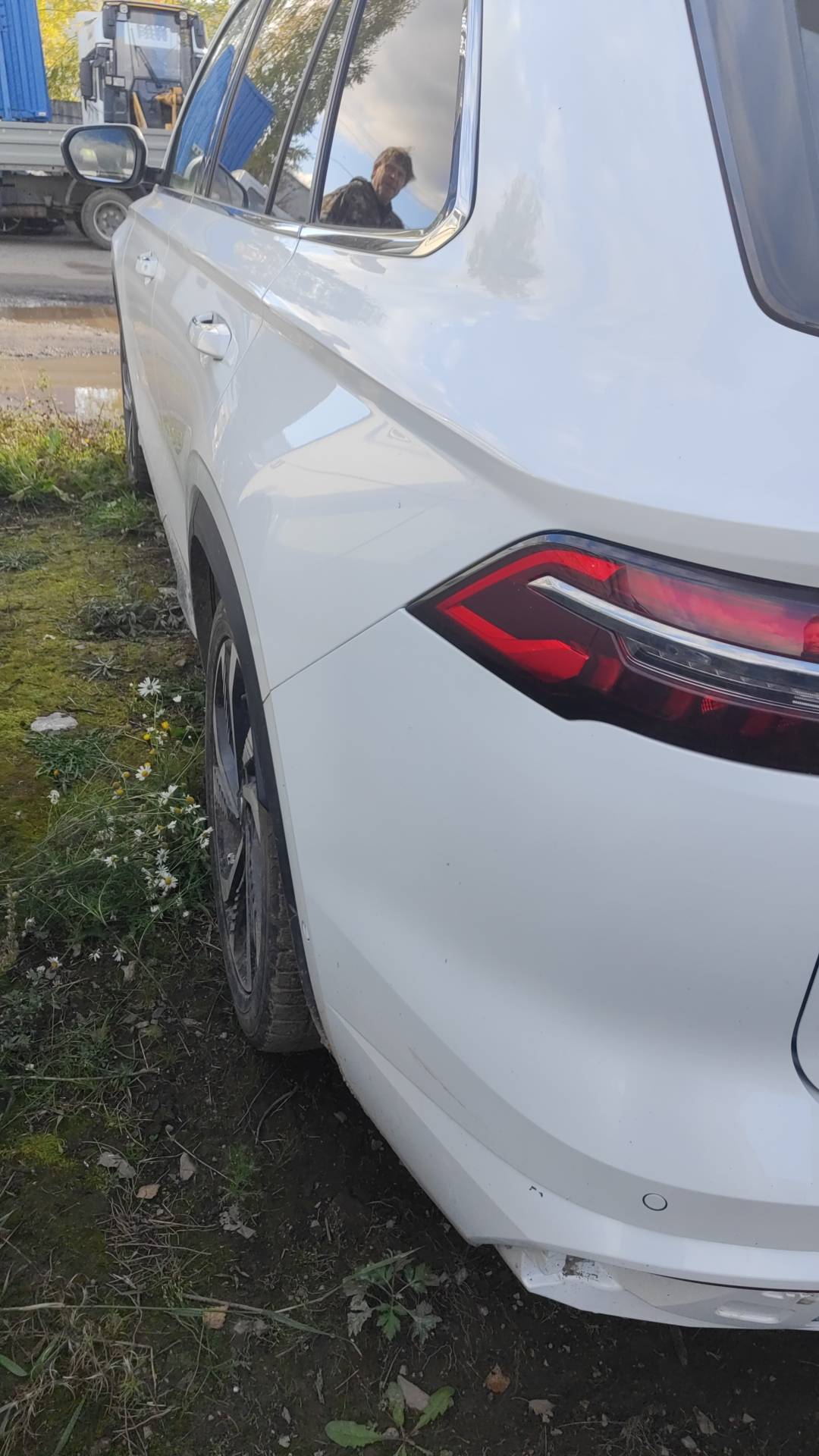 Geely Monjaro,  50 000 км, 2022 года в лизинг