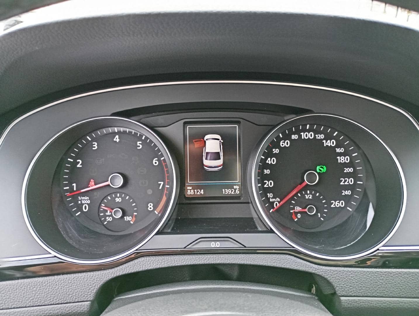 Volkswagen Passat,  88 124 км, 2019 года в лизинг