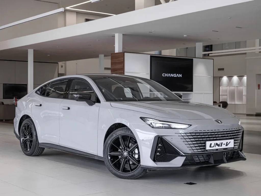 Changan Uni-V 1.5 7DCT Tech  