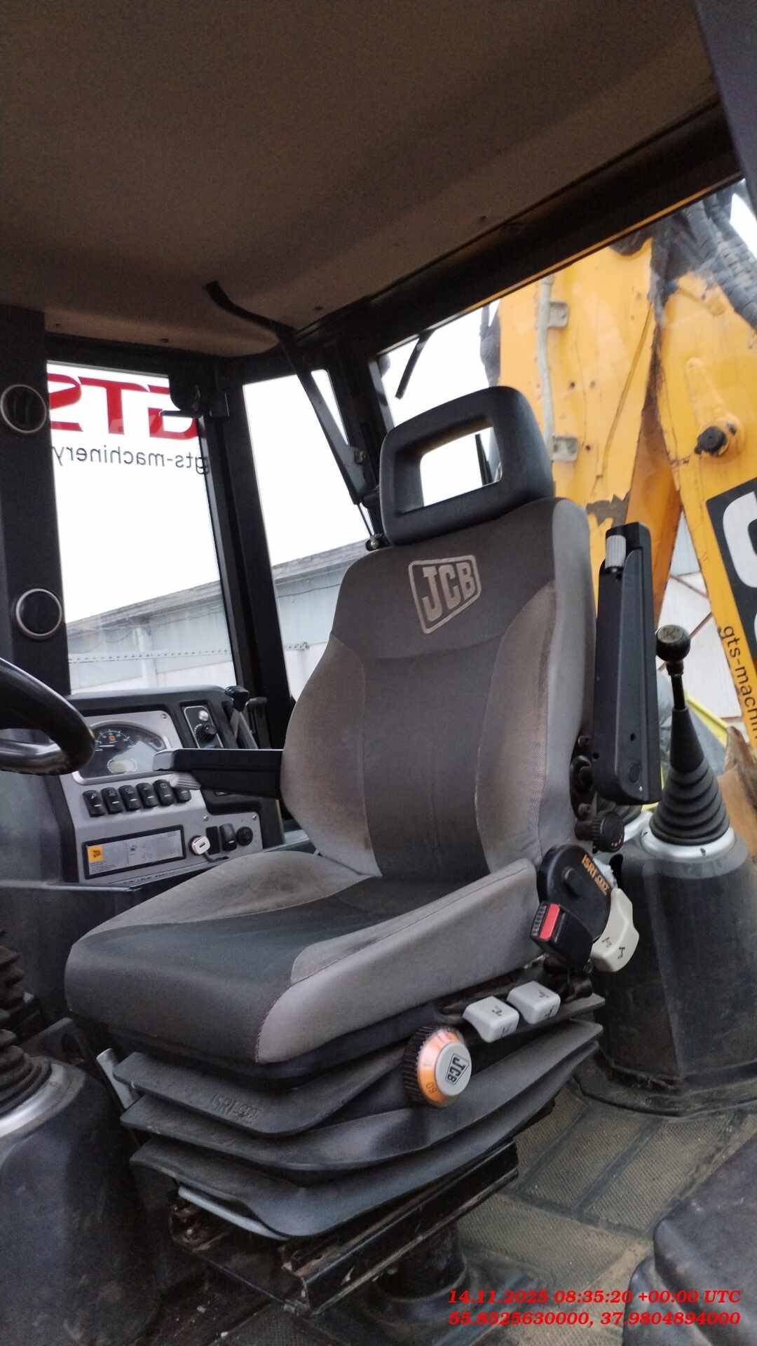JCB 3CX, 2019 года в лизинг