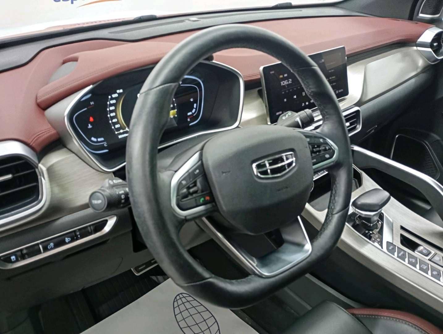 Geely Coolray,  35 910 км, 2023 года в лизинг