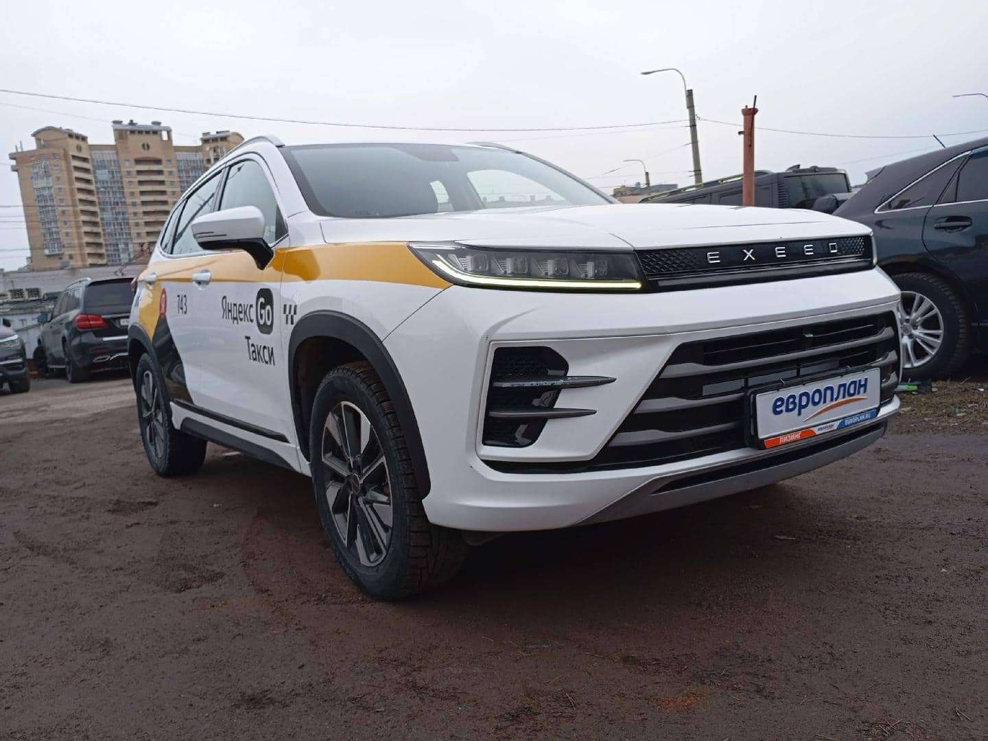 EXEED LX,  162 890 км, 2023 года в лизинг