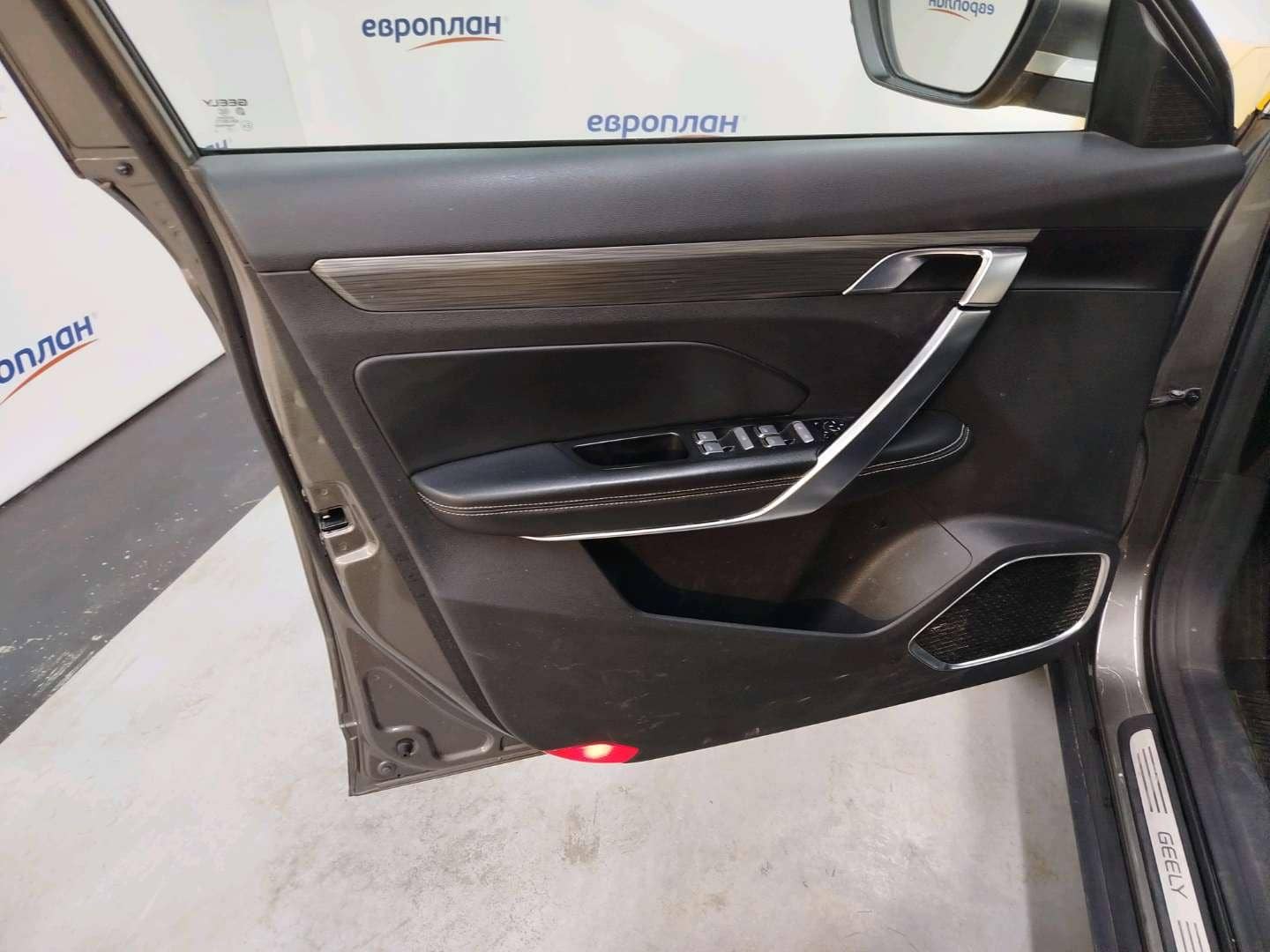 Geely Atlas Pro,  228 798 км, 2023 года в лизинг