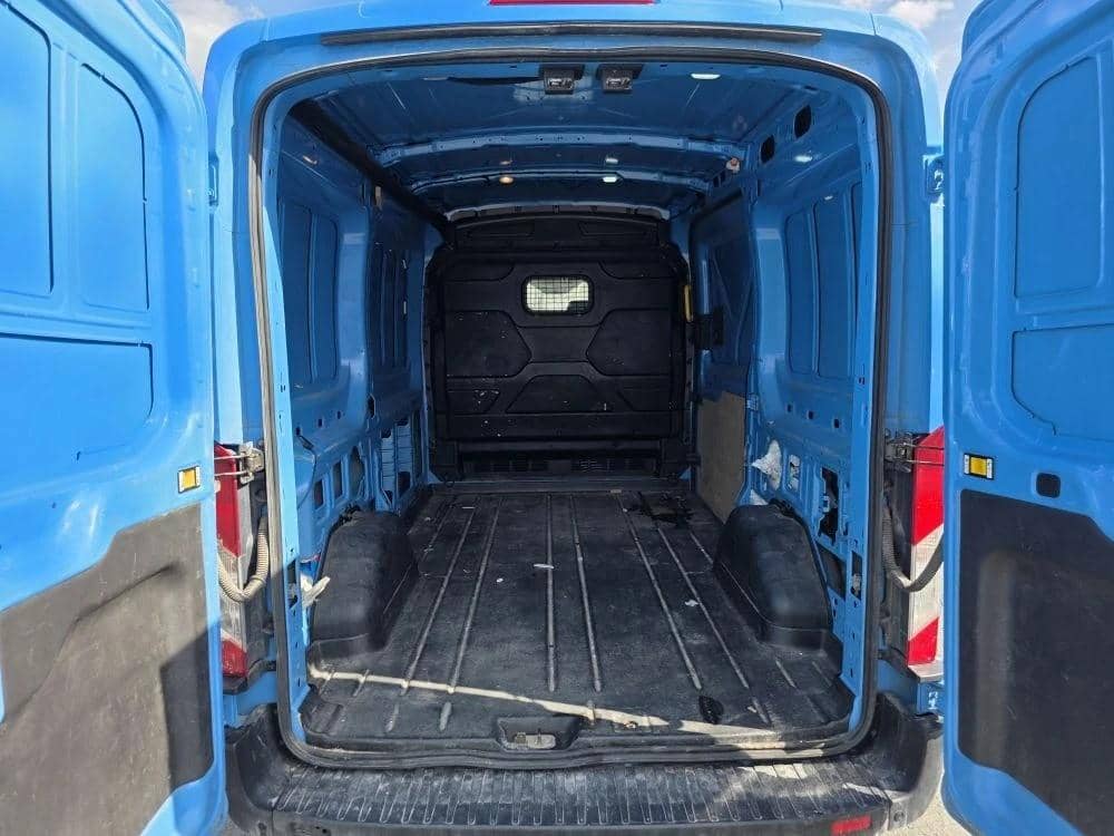 Ford Transit,  133 746 км, 2021 года в лизинг
