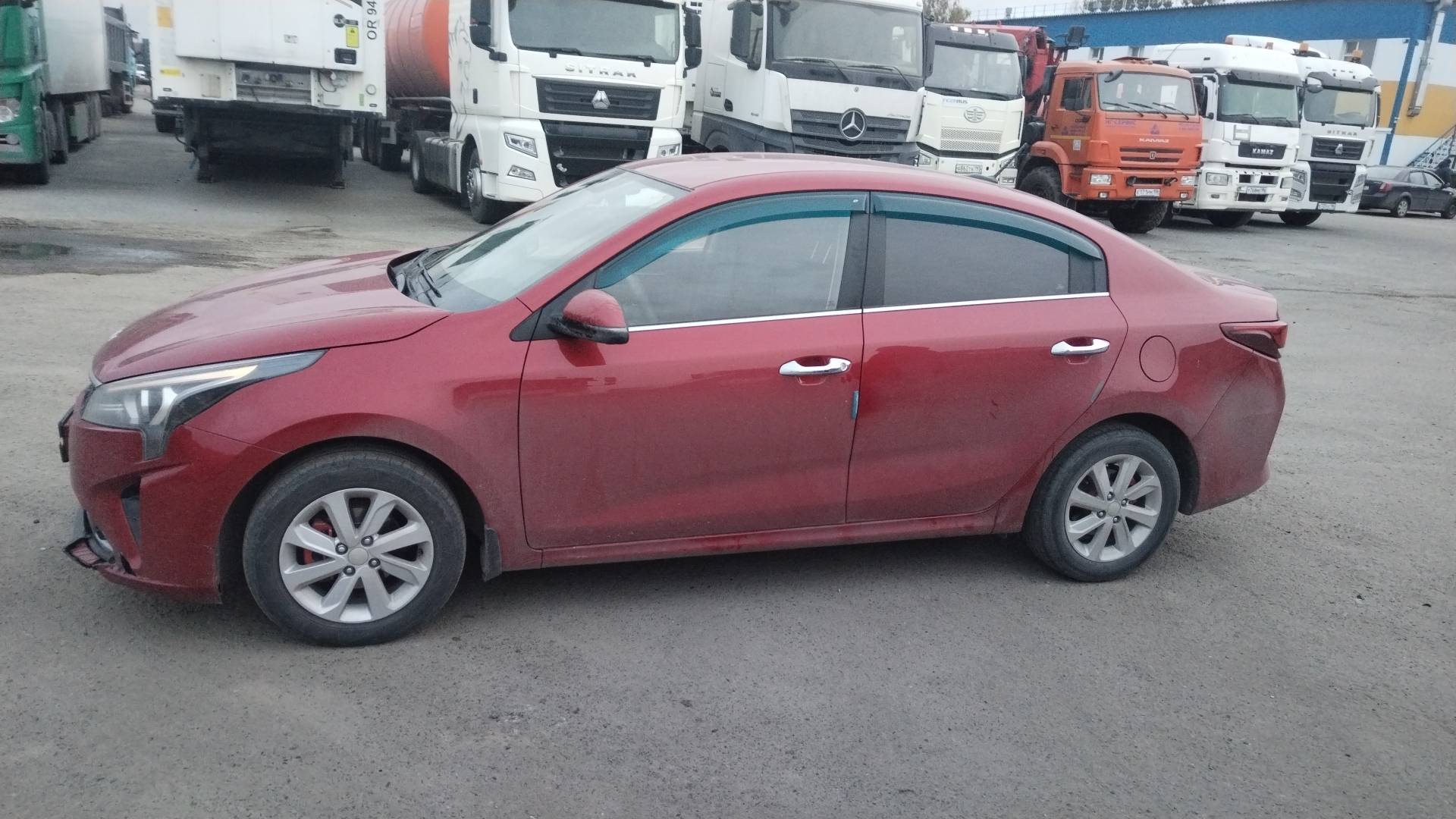 KIA Rio,  212 939 км, 2021 года в лизинг