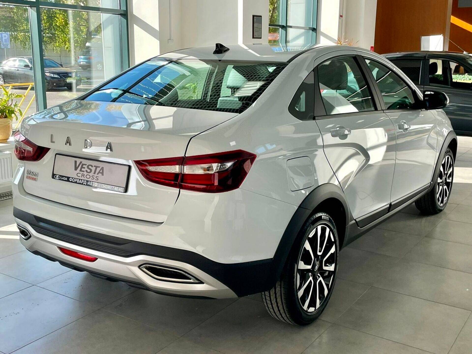 Lada Vesta Cross Life 1.6 106hp 5MT