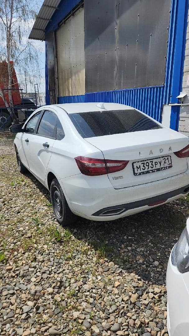Lada Vesta седан,  74 942 км, 2023 года в лизинг
