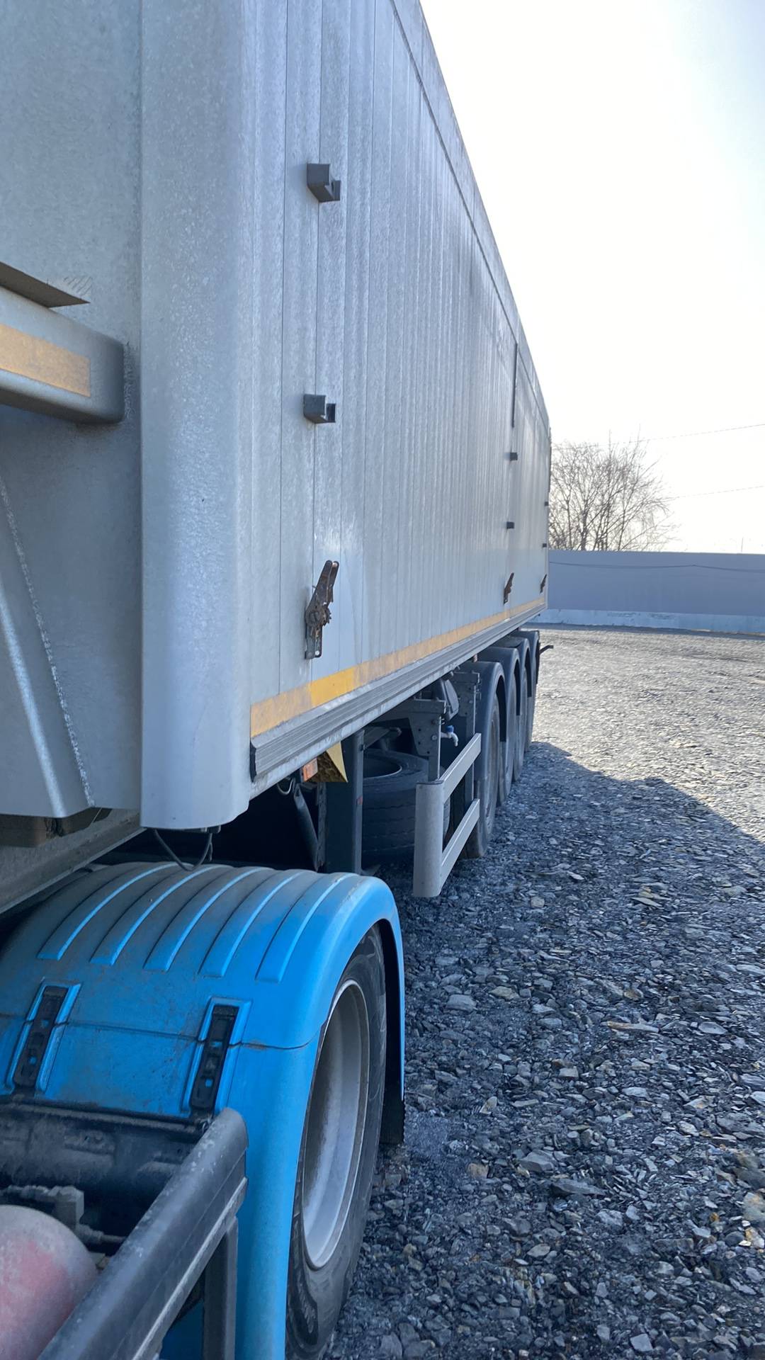 BODEX Самосвальный KIS 4WA1 40 м³, 2023 года в лизинг