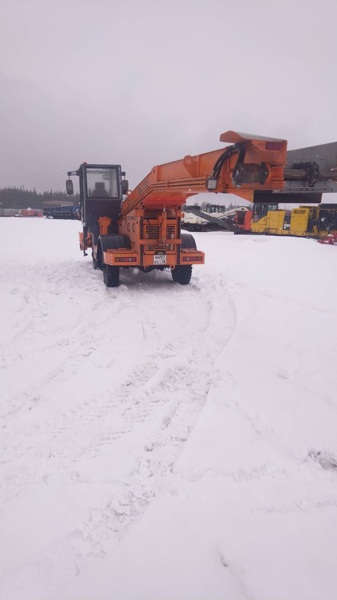 Завод «Дорожных машин» DM-09, 2024 года в лизинг