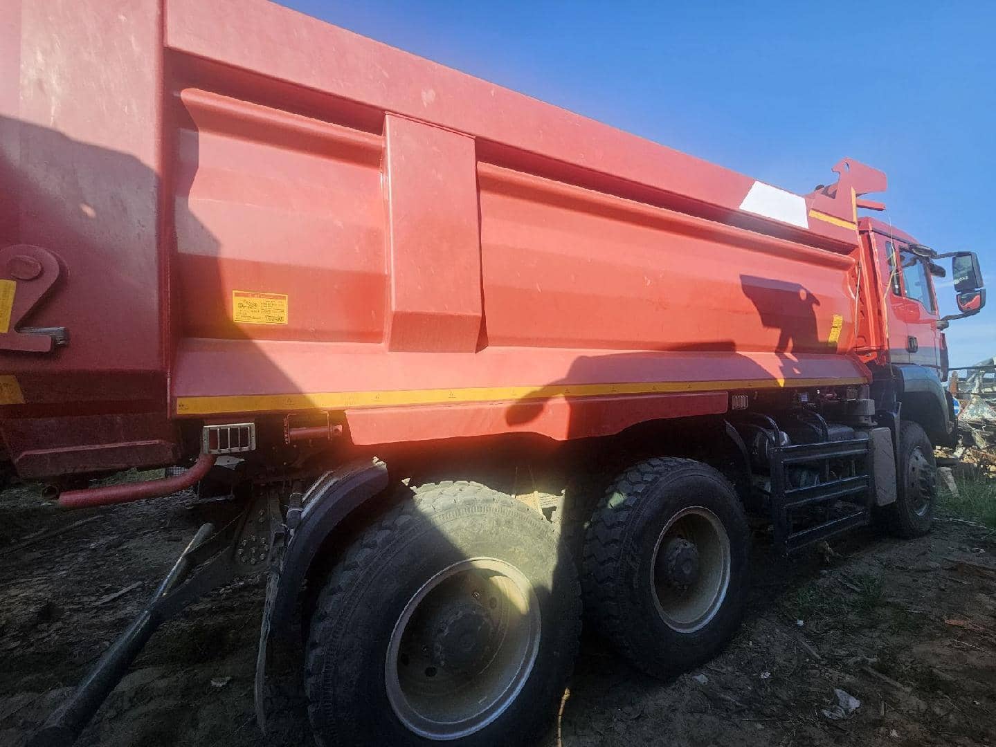 Sitrak ZZ3406V455ME,  94 800 км, 2024 года в лизинг
