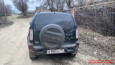 Lada Niva Travel