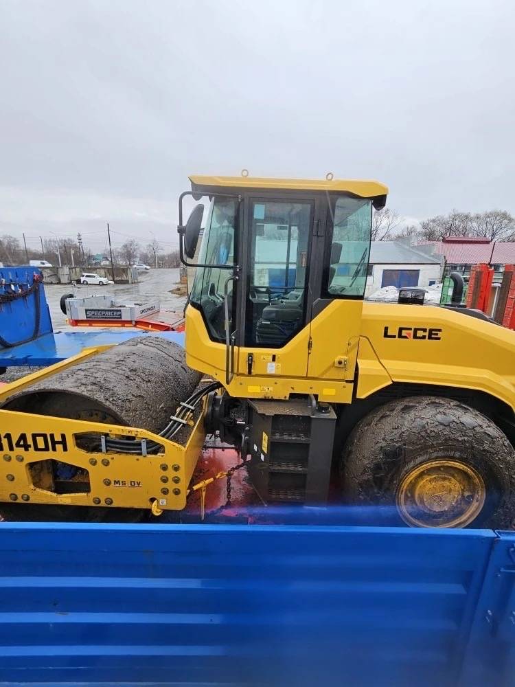 SDLG/LGCE RS8140H, 2023 года в лизинг