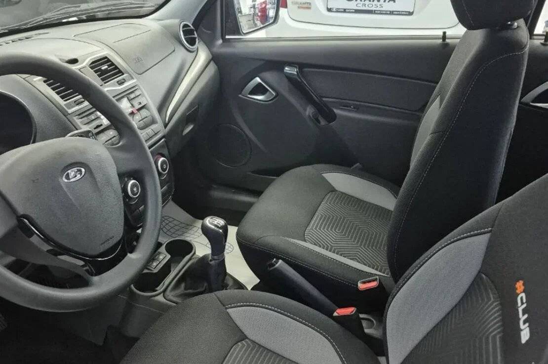 Lada Granta седан #CLUB 24 1.6 90hp 5MT