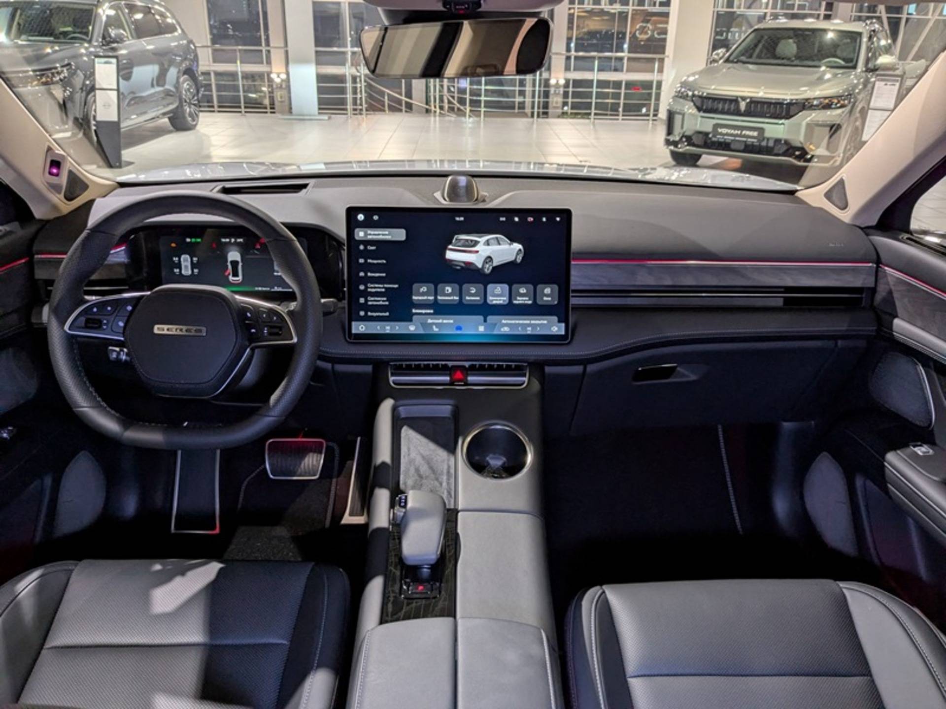 Seres M5 Premium 1.5hyb AT 4WD