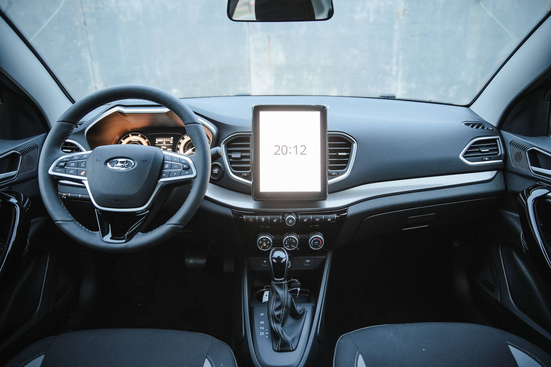 Lada Vesta седан Enjoy 24 1.8 122hp AT